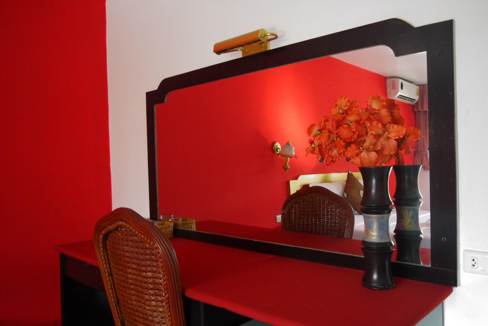 Surin Sweet Hotel Extérieur photo