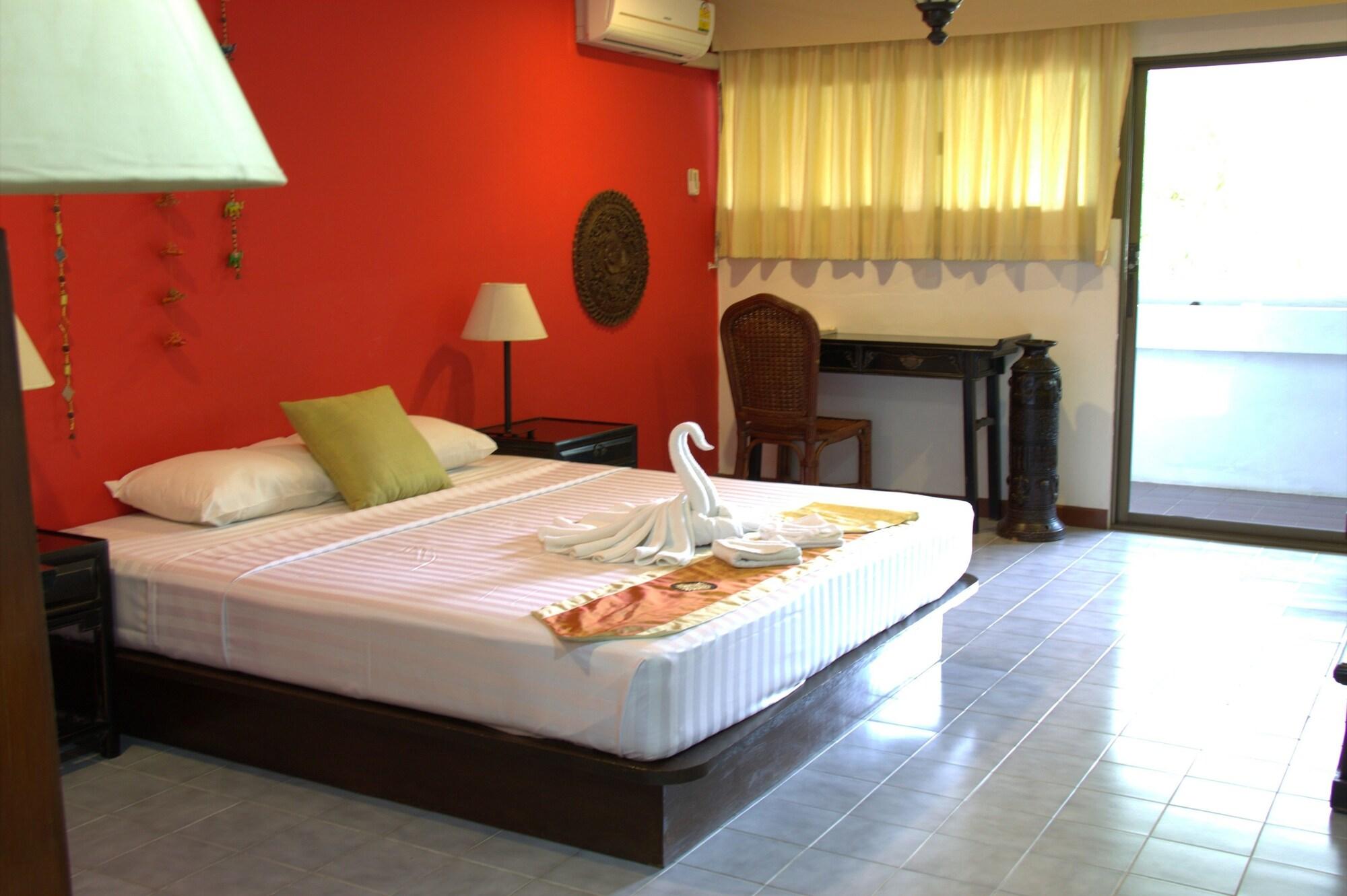 Surin Sweet Hotel Extérieur photo