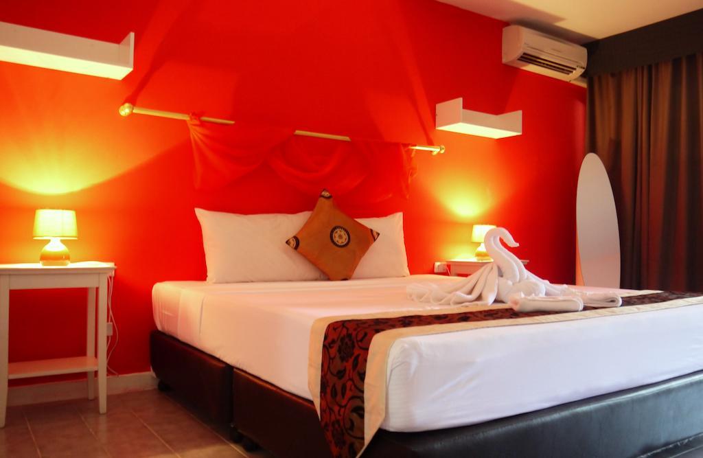 Surin Sweet Hotel Extérieur photo