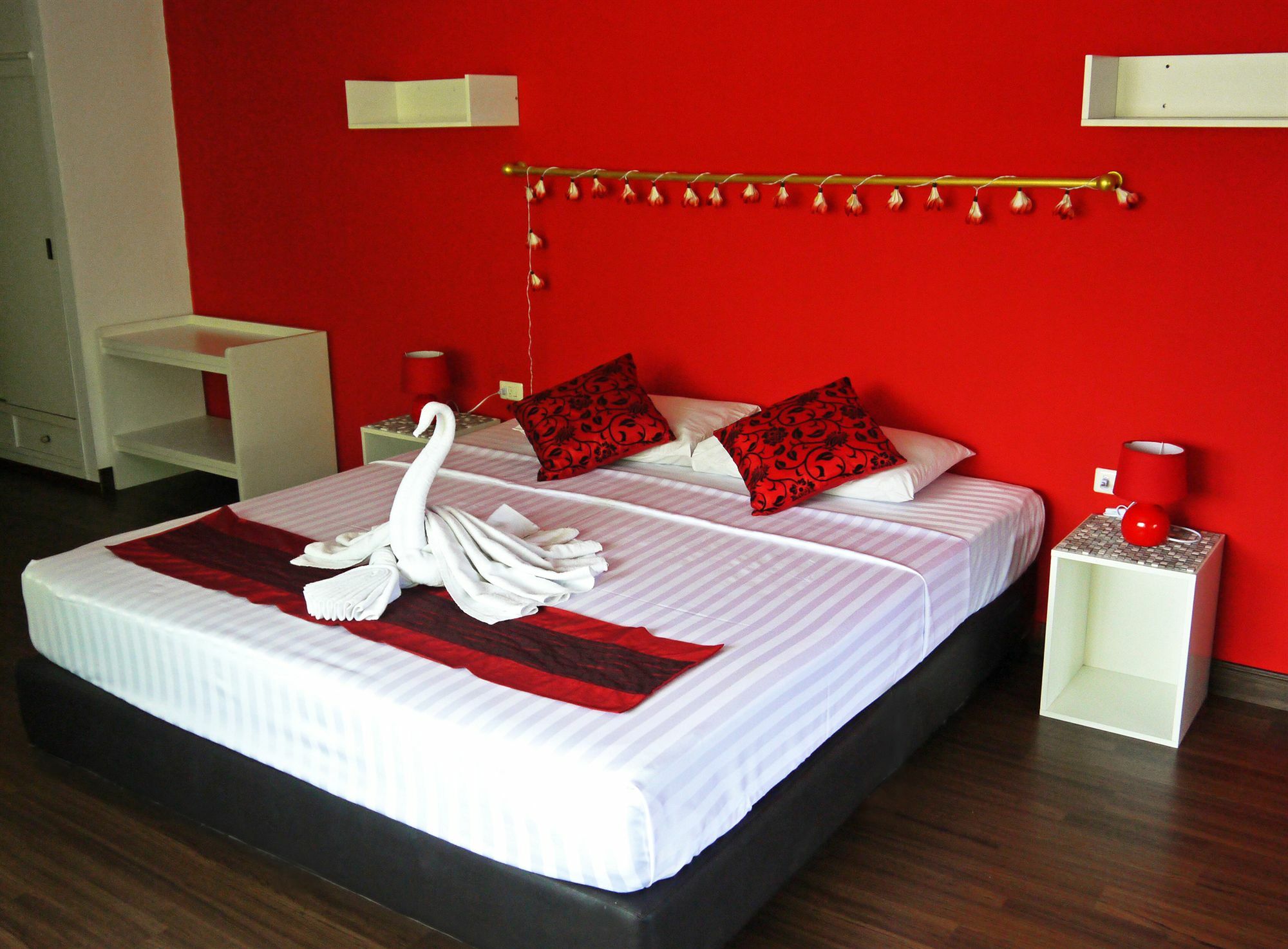 Surin Sweet Hotel Extérieur photo
