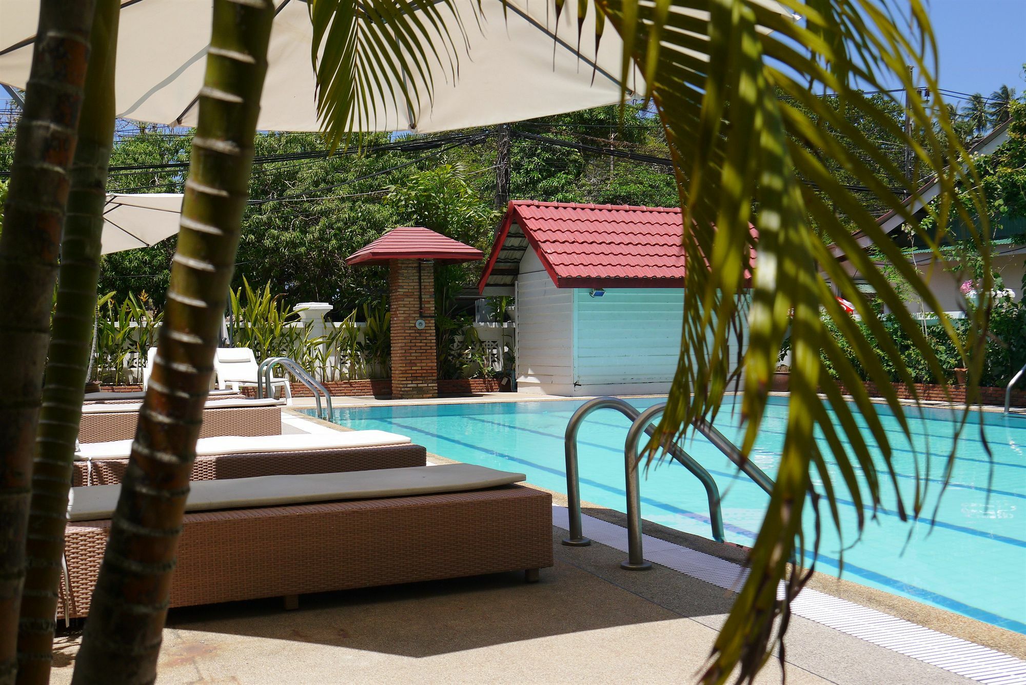 Surin Sweet Hotel Extérieur photo